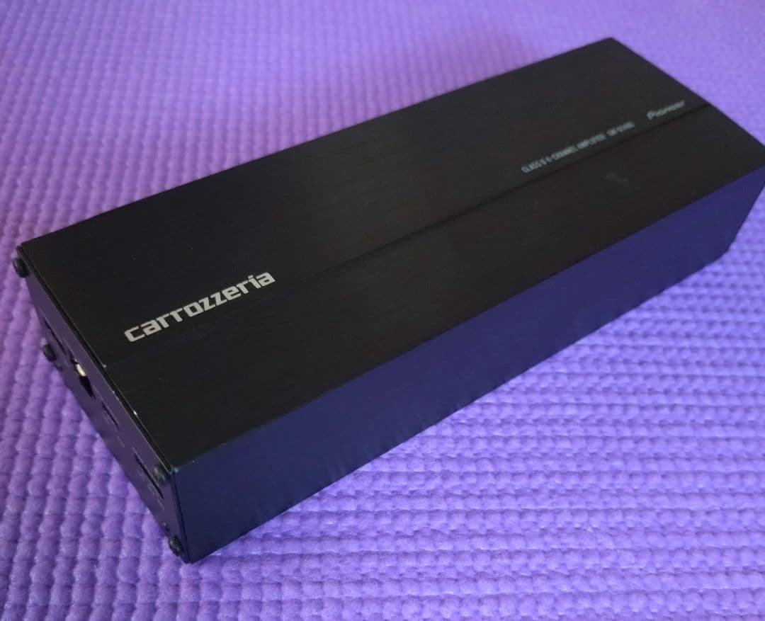 【重低音】carrozzeria 100w✕4 パワーアンプGM-D1400Ⅱ