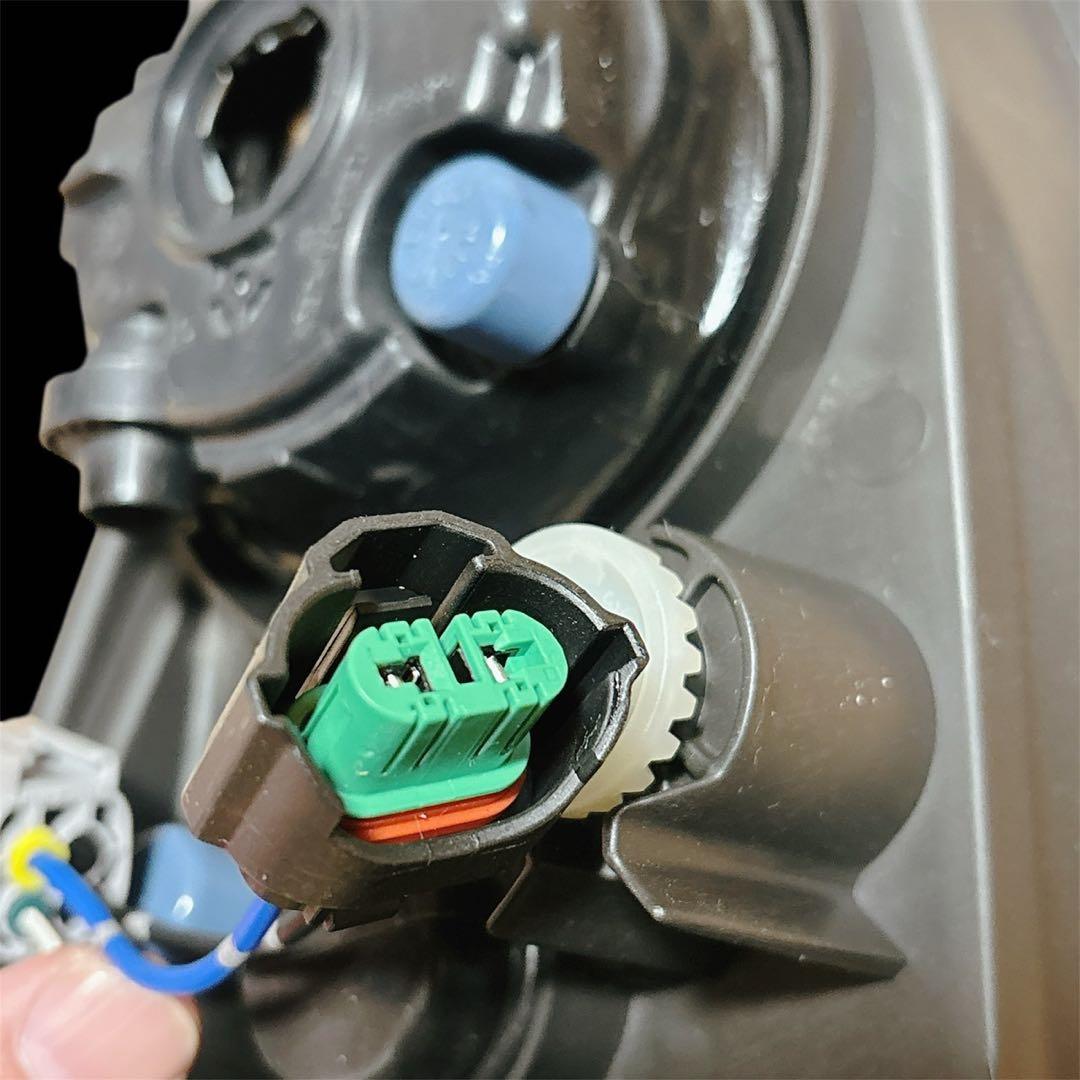 在庫処分価格！50プリウス前期新品フォグH11加工ウインカー切替