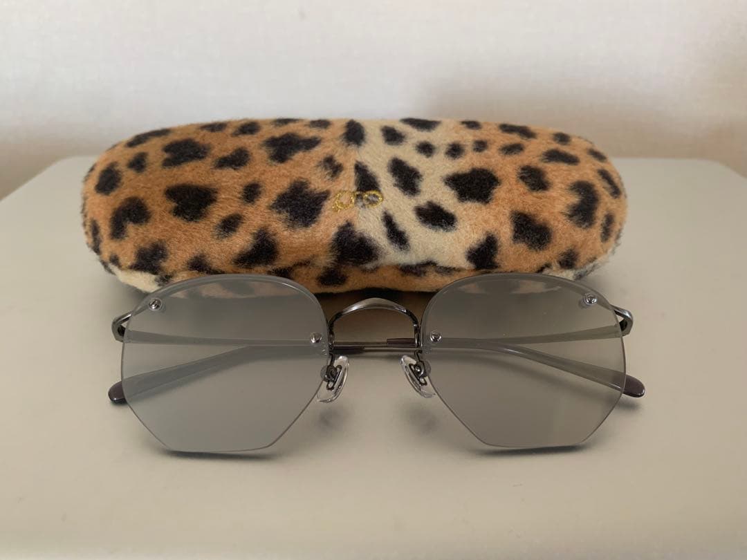 白山眼鏡店　チタニウム　リムレス　サングラス　白山眼鏡