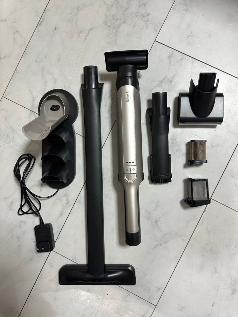Shark シャーク　コードレススティッククリーナー WV406JJG 本体