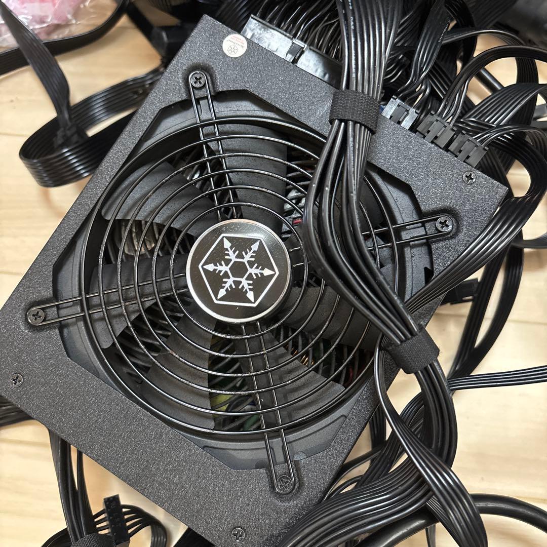 美品　SilverStone ST1200-PT 1200W 電源ユニット