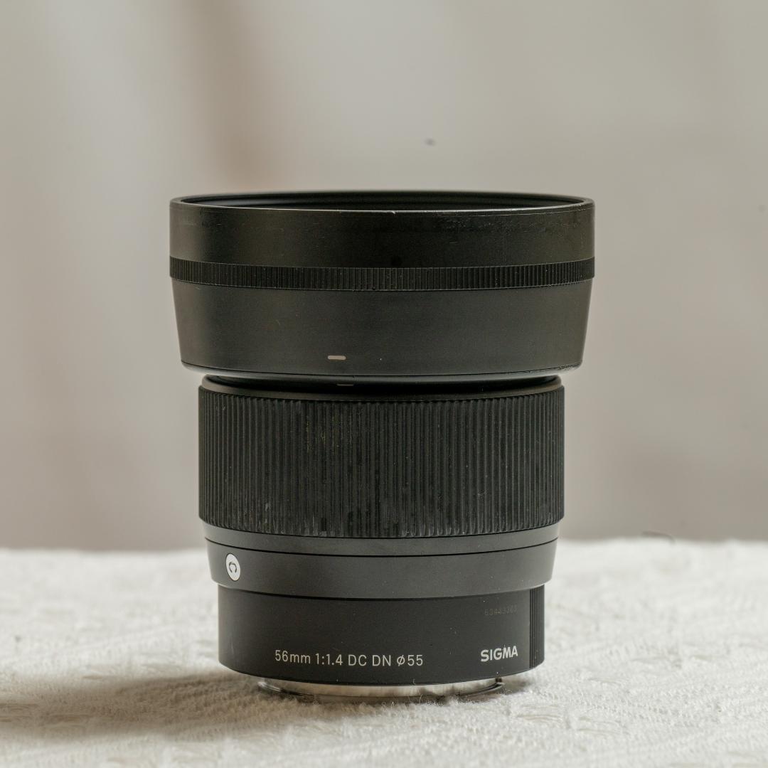 SIGMA 56mm F1.4 DC DN レンズ