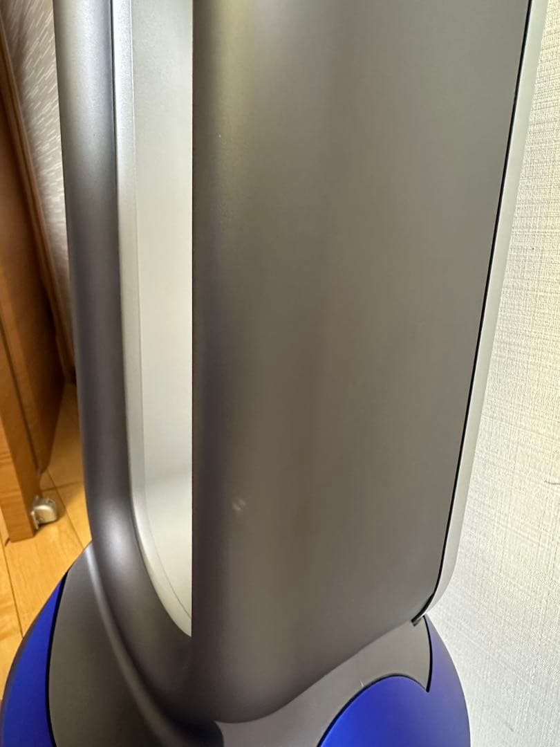 ダイソンHP03 2022年製　空気清浄機能付ファンヒーター 【リモコン付】