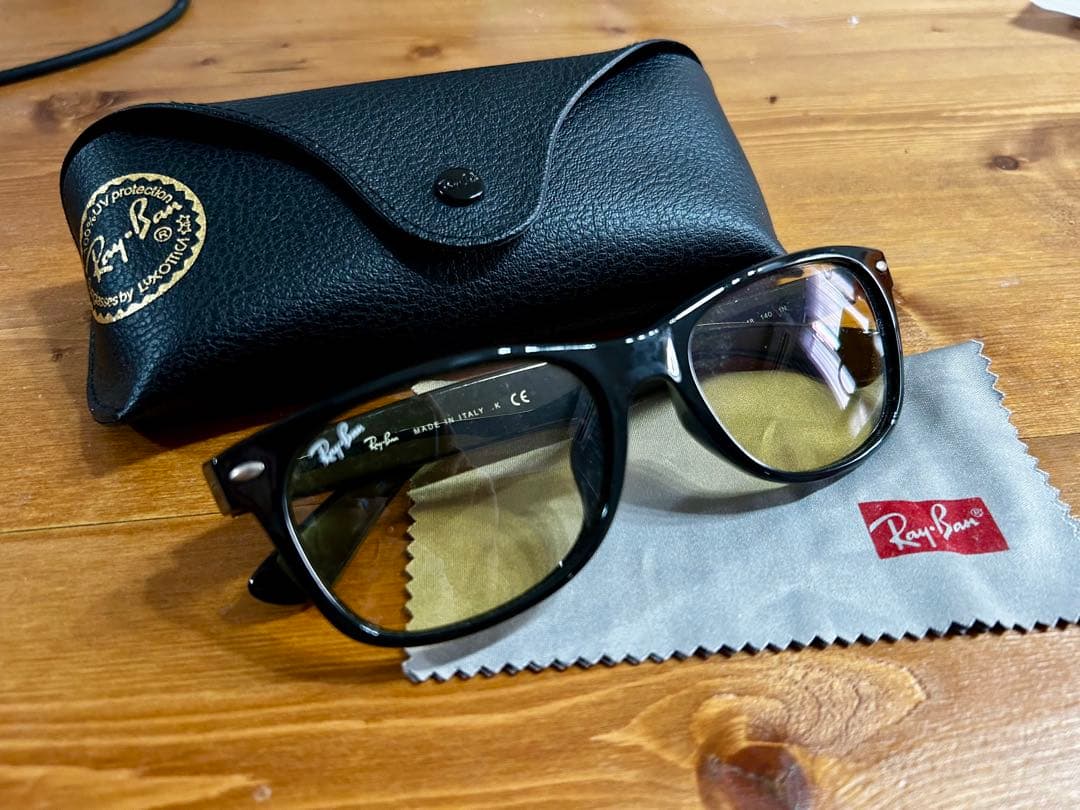 RB2132F 601/R サングラス レイバン ニューウェイファーラー