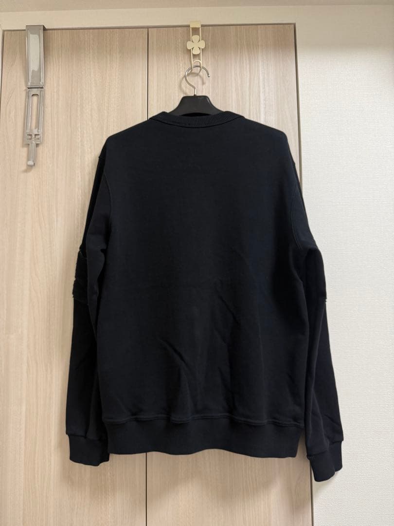 バーバリー　Bロゴ＆スターパッチ　スウェット　トレーナー　ブラック