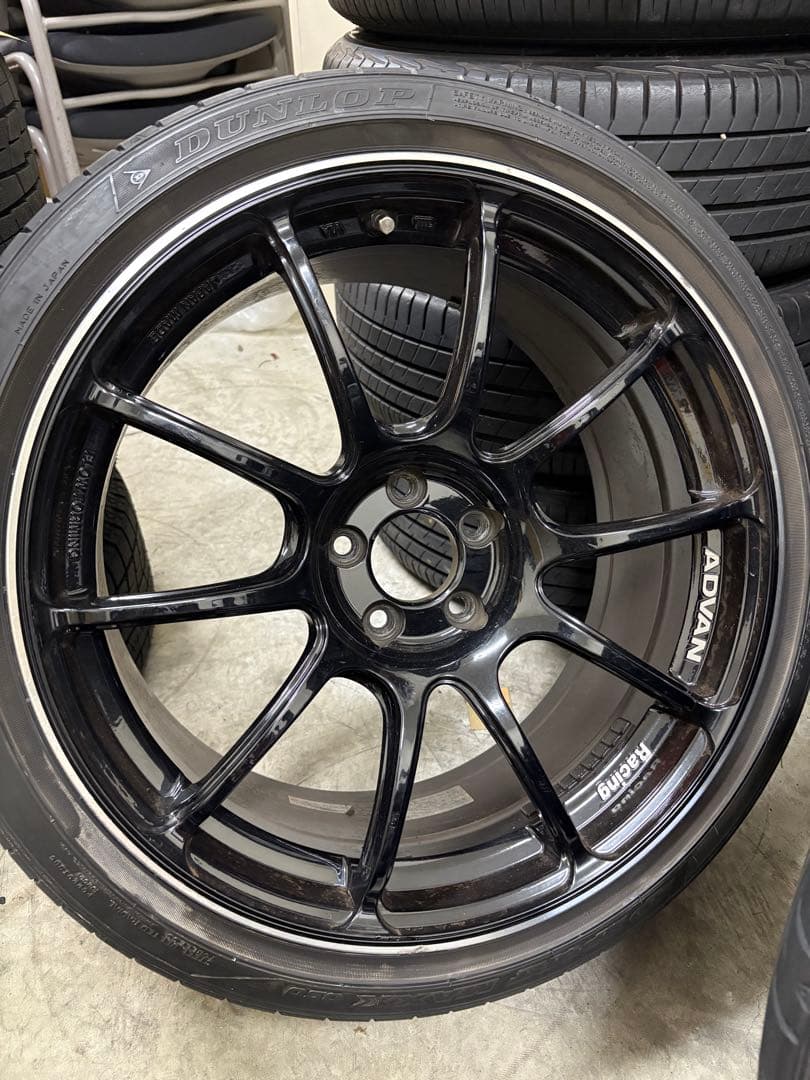 ADVAN 18インチ RZⅡ PCD100 アドバン　8.5J 9J