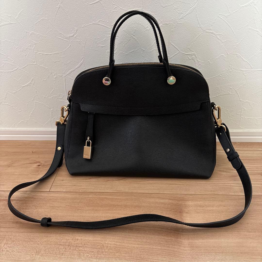 正規品　FURLA フルラ パイパー ブラック　黒　卒園式　卒業式　鞄　バッグ