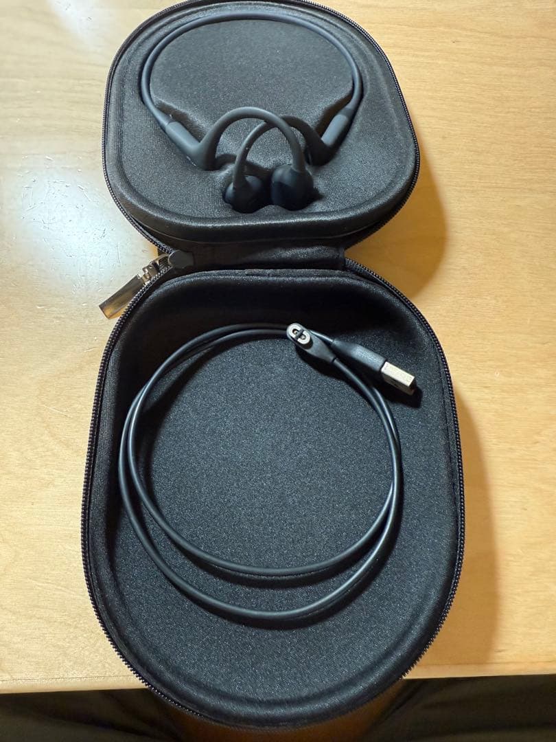 【値下げ最終】Shokz OPENRUN PRO 骨伝導イヤホン　付属品完備