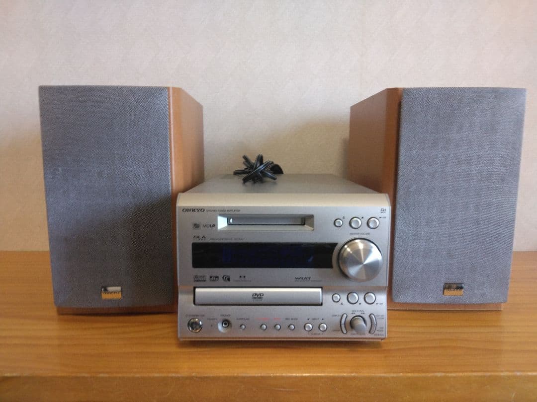 ONKYO FR-X7DV コンポセットＣＤ、ＤＶＤ、ＭＤ。ジャンク品NCNR。
