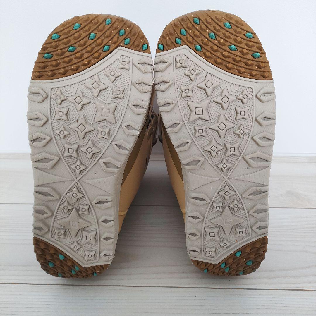 BURTON EMERALD ASIAN FIT 24cm バートン　エメラルド