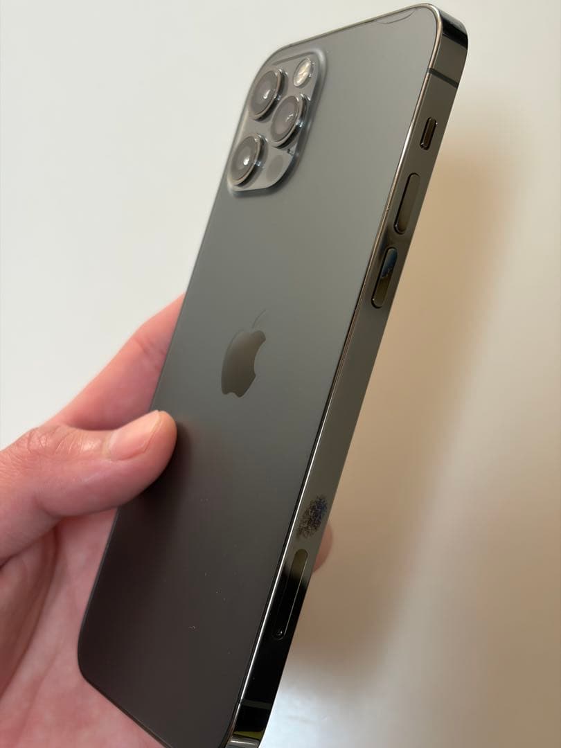 iPhone 12 pro SIMフリー