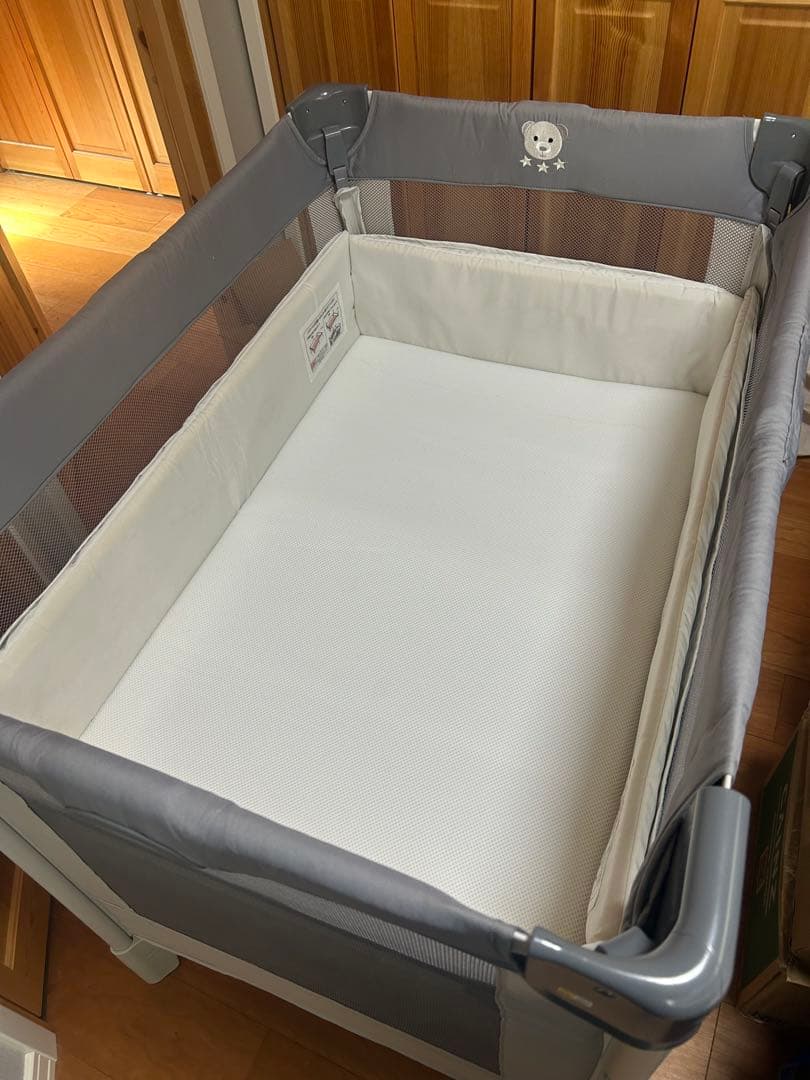 Aprica アップリカ ココネルエアーAB グレーベアー ベビーベッド