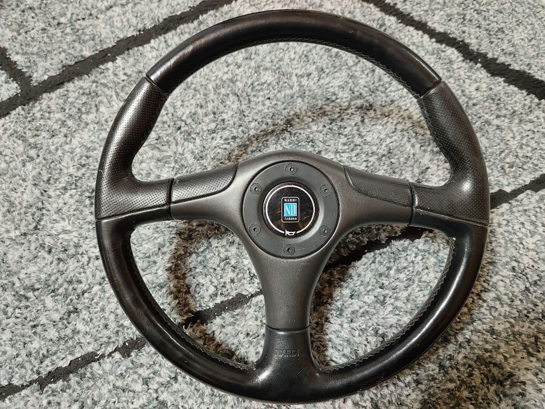 ナルディ Z5 NARDI ステアリング Φ36 FET正規物