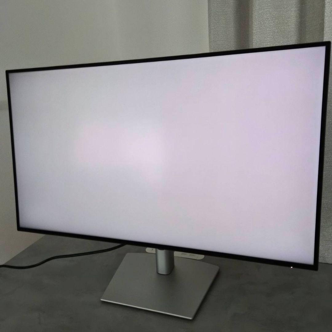 DELL 32インチ 4Kモニター U3225QE