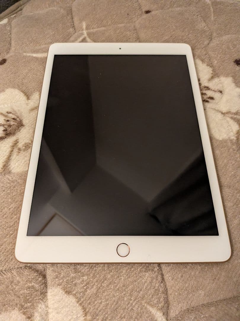Apple iPad 10.2インチ第8世代 ゴールドwifi