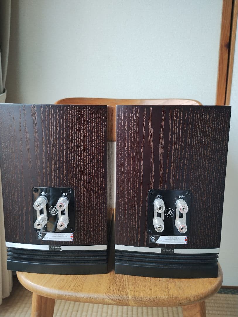 ファインオーディオ　Fyne Audio f500 ダークオーク　スピーカー