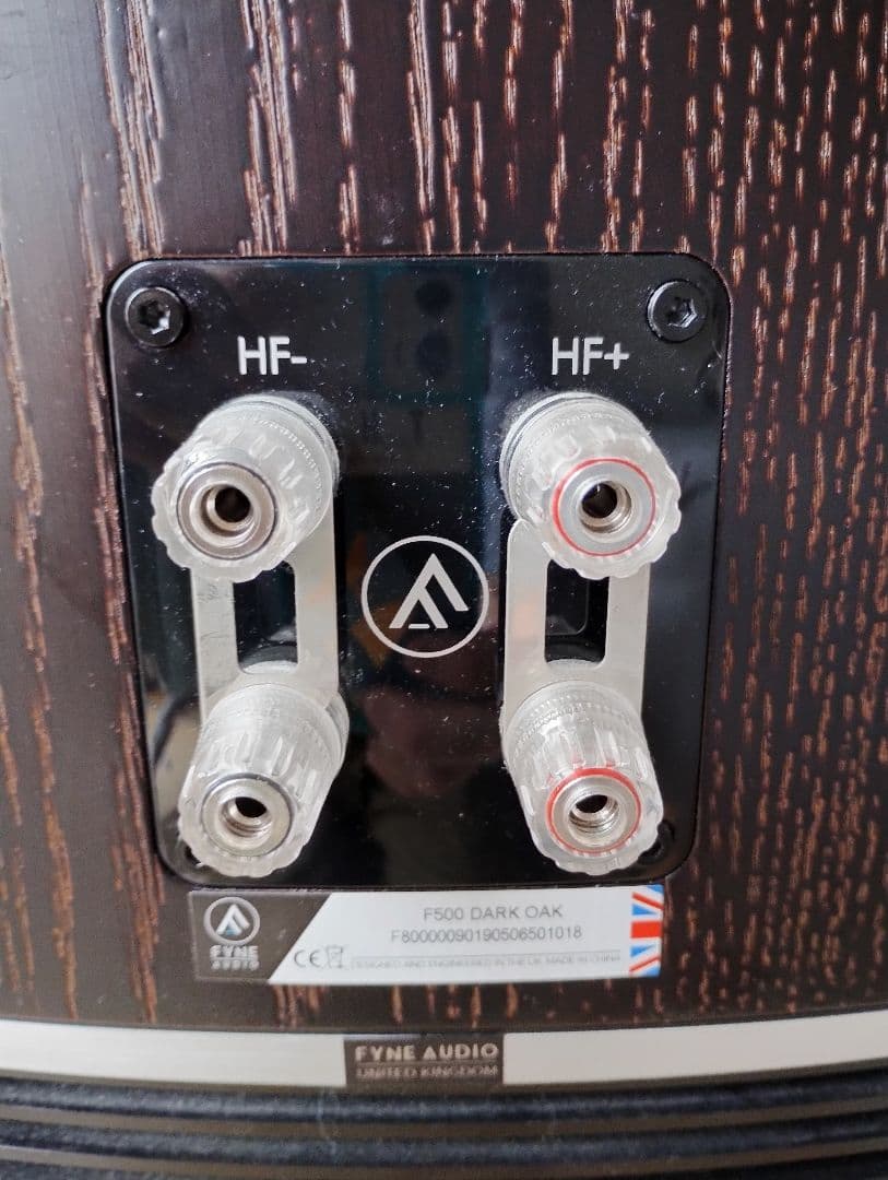 ファインオーディオ　Fyne Audio f500 ダークオーク　スピーカー