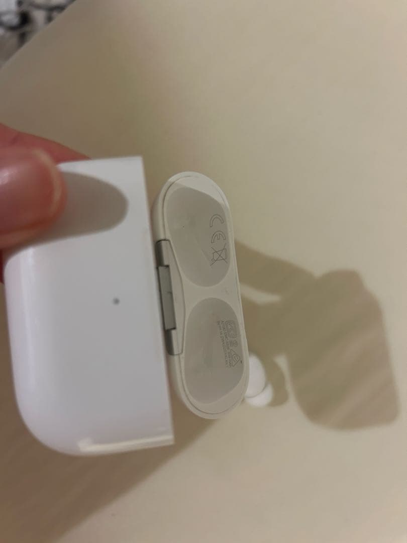 【純正品】AirPods Pro 第一世代