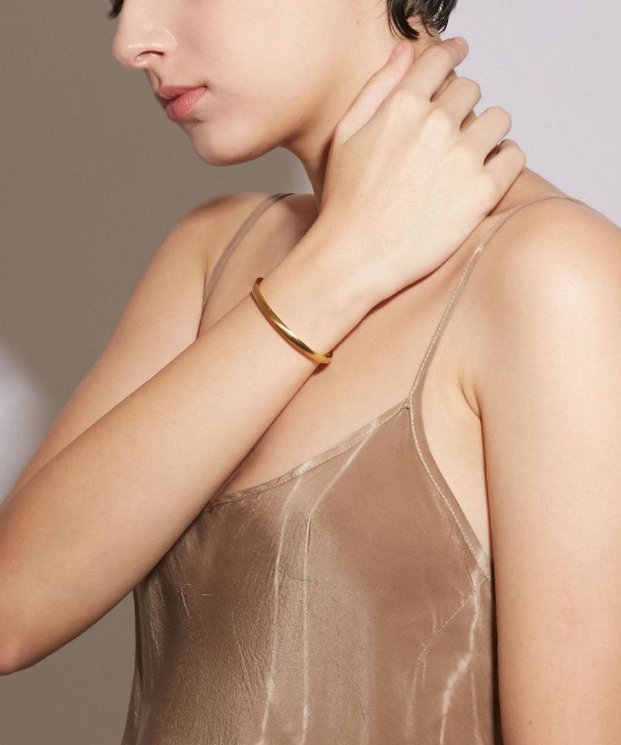 アルティーダウード　artida oud オーガニックダルポリッシュ　バングル