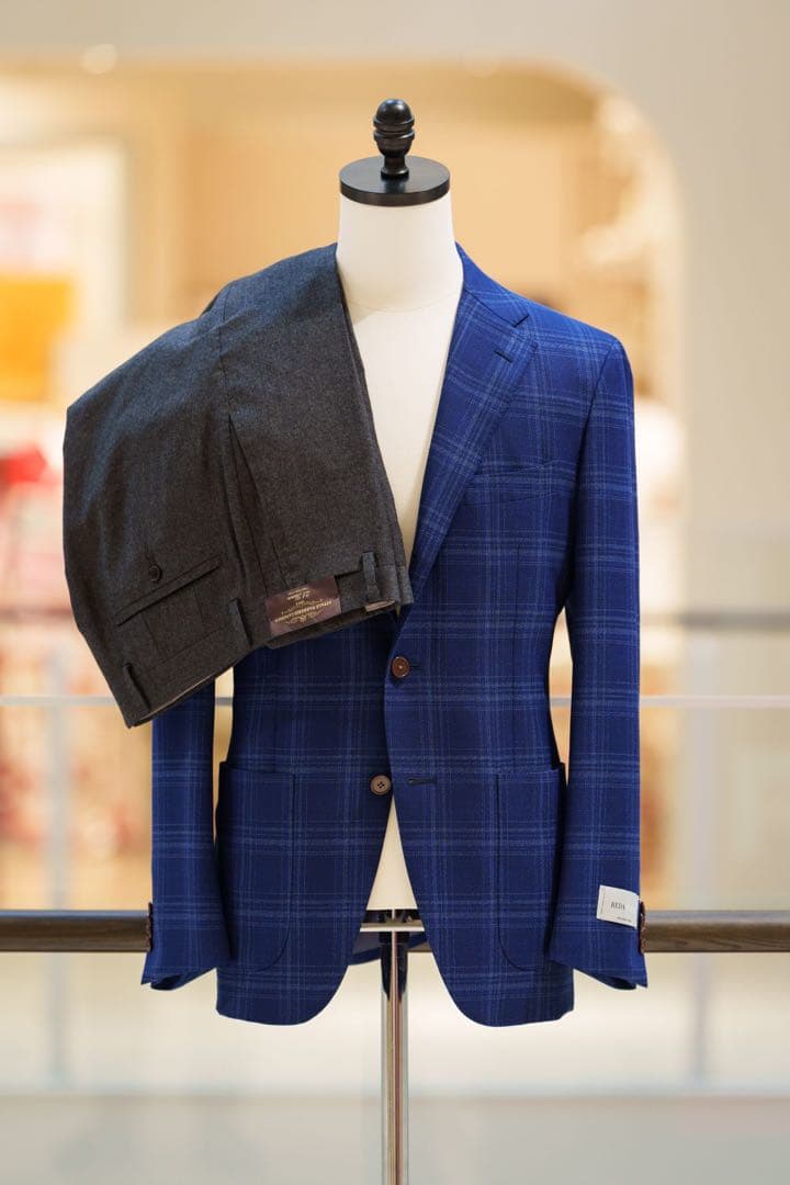 週末価格　スーツカンパニー　ユニバーサルランゲージ　レダ　ジャケット　美品