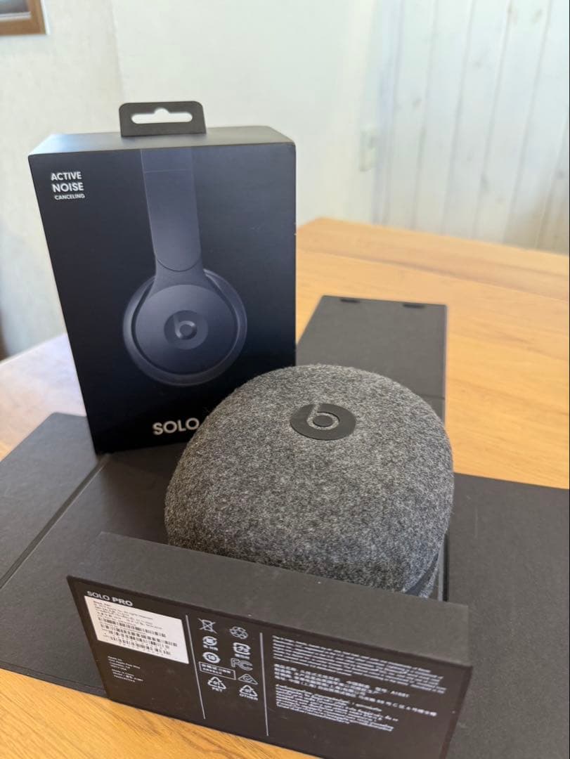 Beats SOLO PRO ワイヤレスヘッドフォン