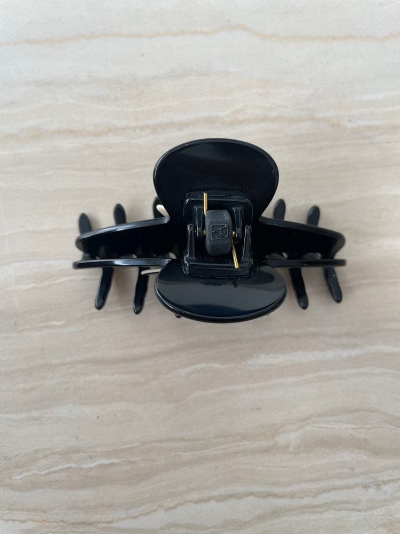 【試着のみ！美品！】ALEXANDRE DE PARIS パール付きヘアクリップ