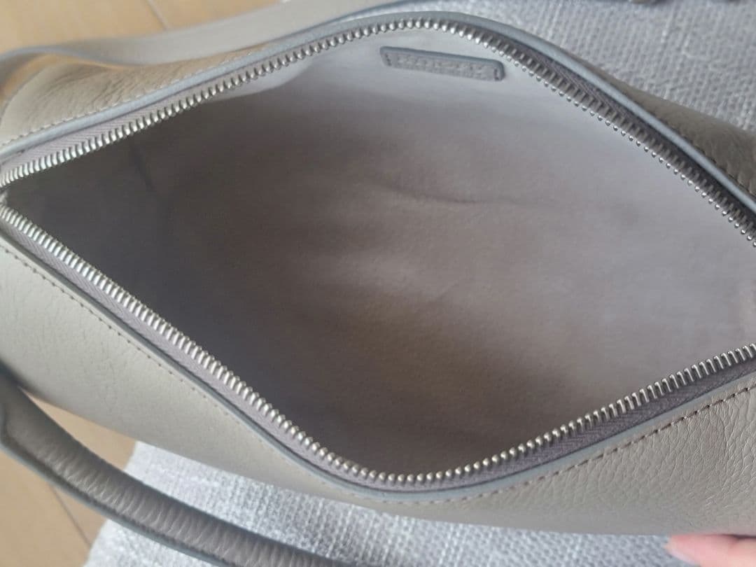 【新品未使用】HIROFU 2WAYバッグ グレー シボ革【希少】