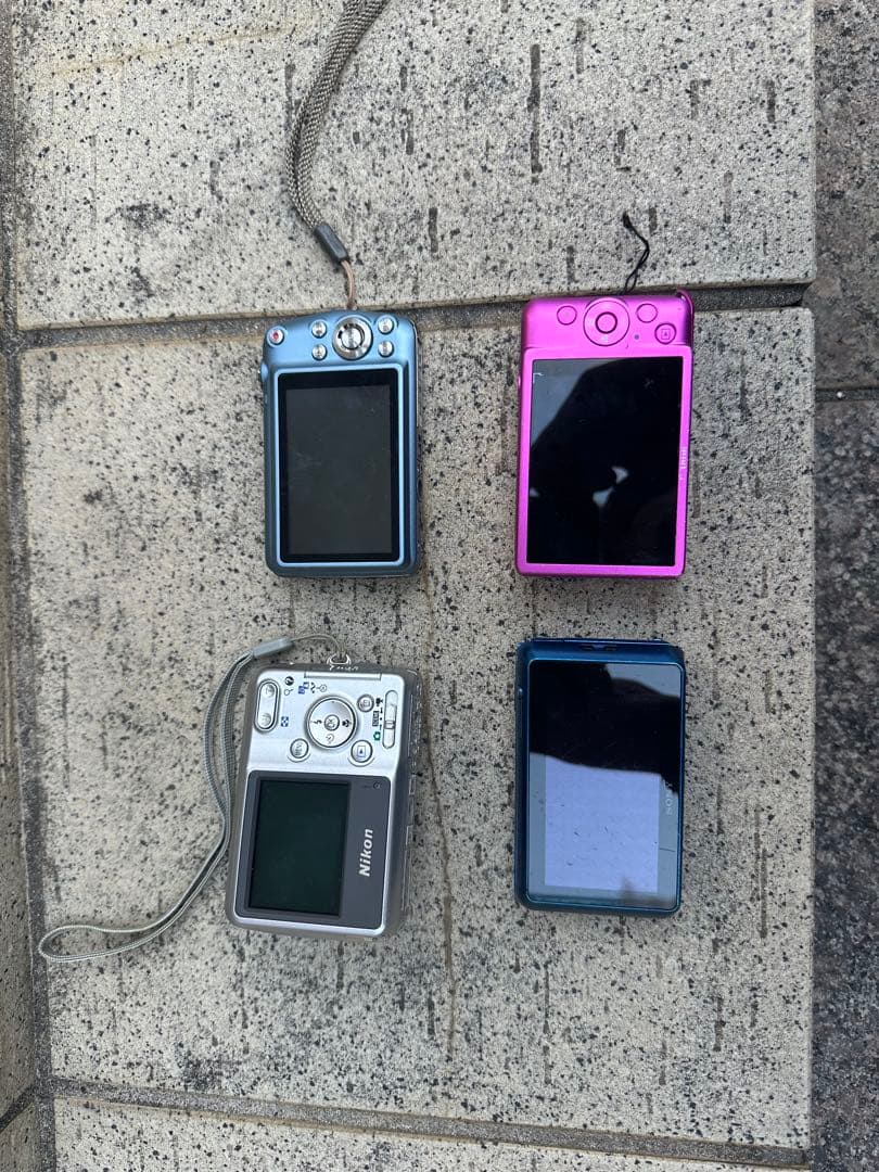 デジタルカメラ 4台セット