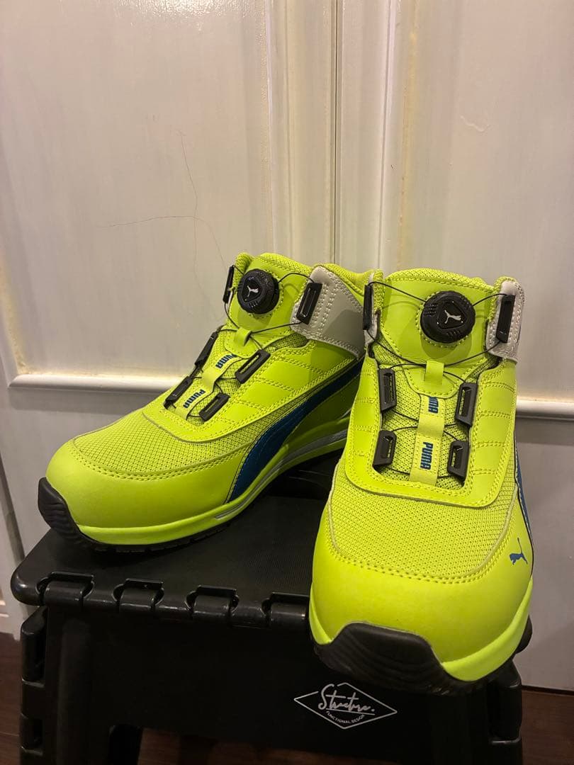プーマ安全靴　アーバンスイッチバック　Puma 蛍光イエロー BOA ☆新品☆