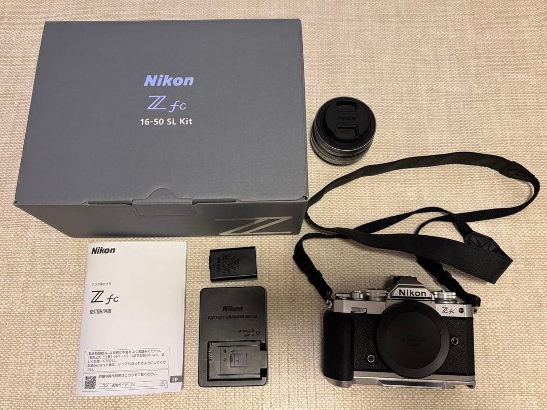 Nikon Z fc シルバー
