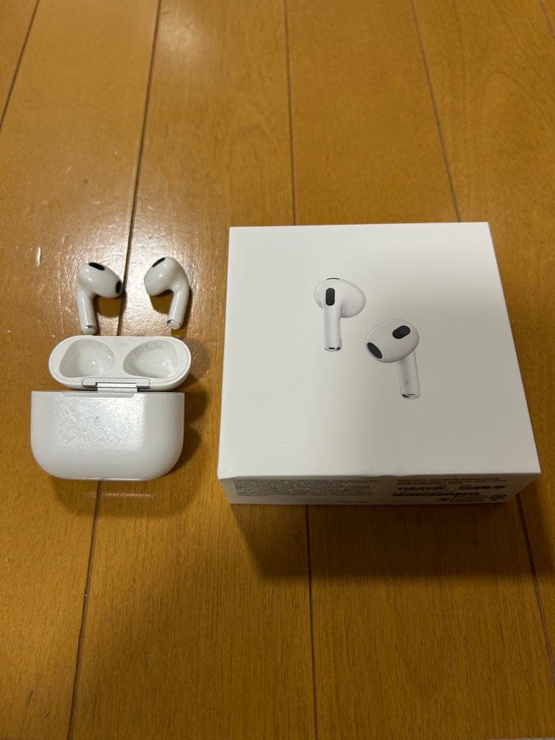 AirPods3 本体 正規品 充電ケース 箱 ライトニングケーブル付き