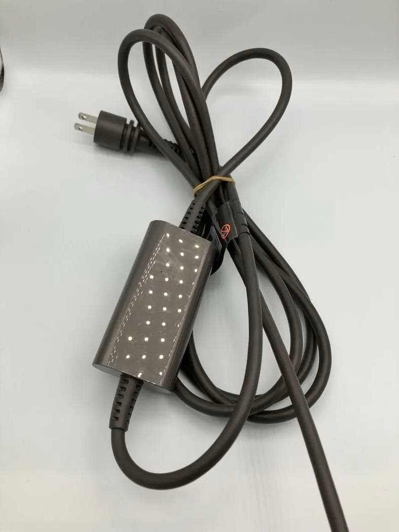 【プロ仕様・美品】dyson ダイソン ヘアドライヤー HD12