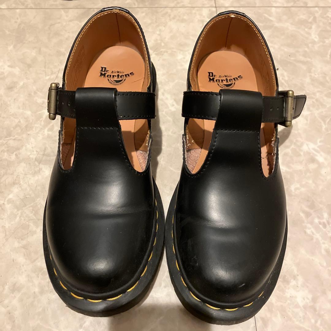 Dr. Martens 黒 ストラップシューズ