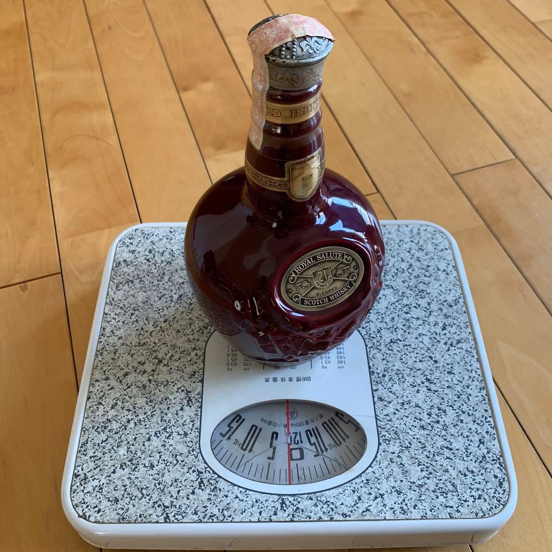 未開栓古酒　シーバスリーガル　ロイヤルサルート 21年　赤陶器