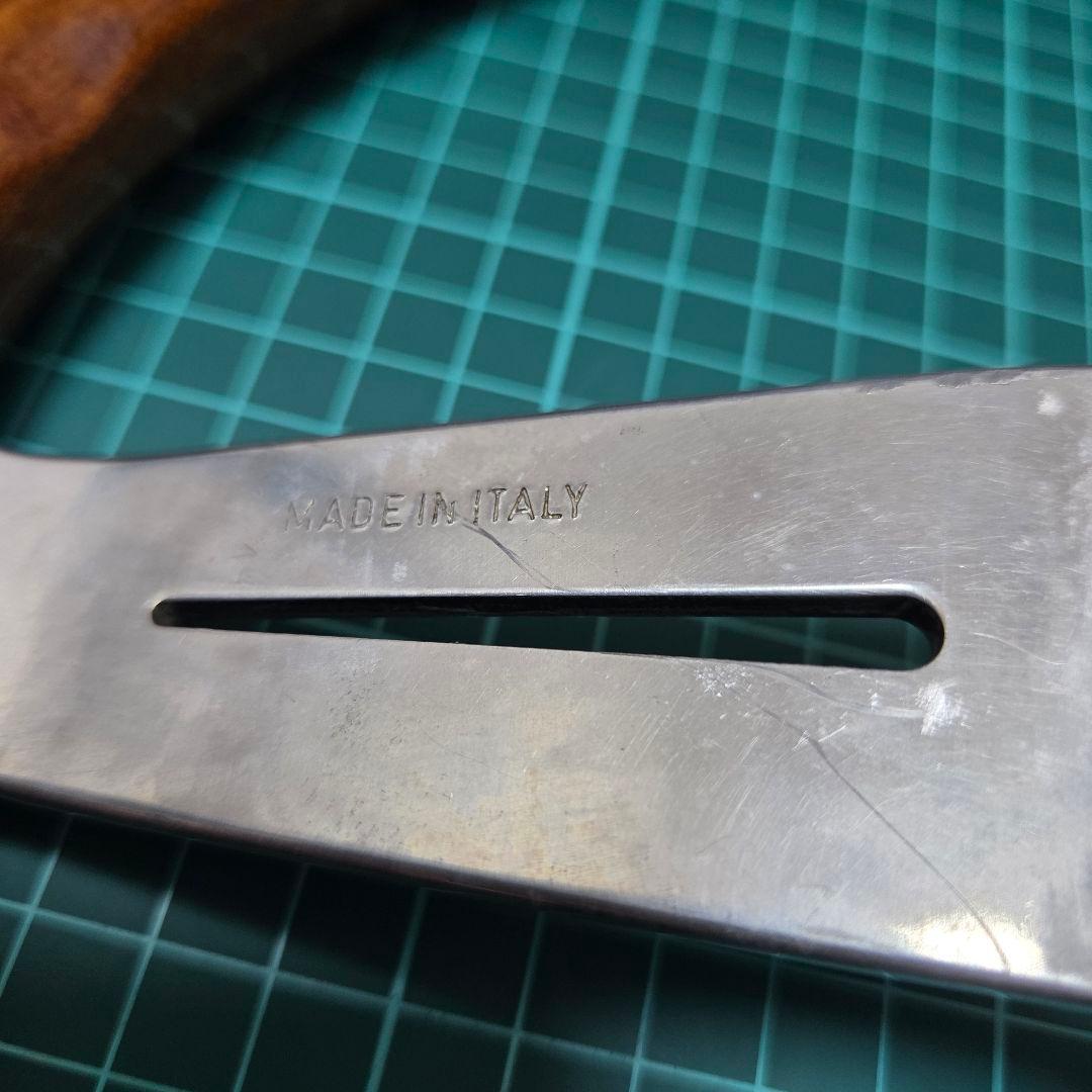 ナルディ 33パイ ウッド ステアリング