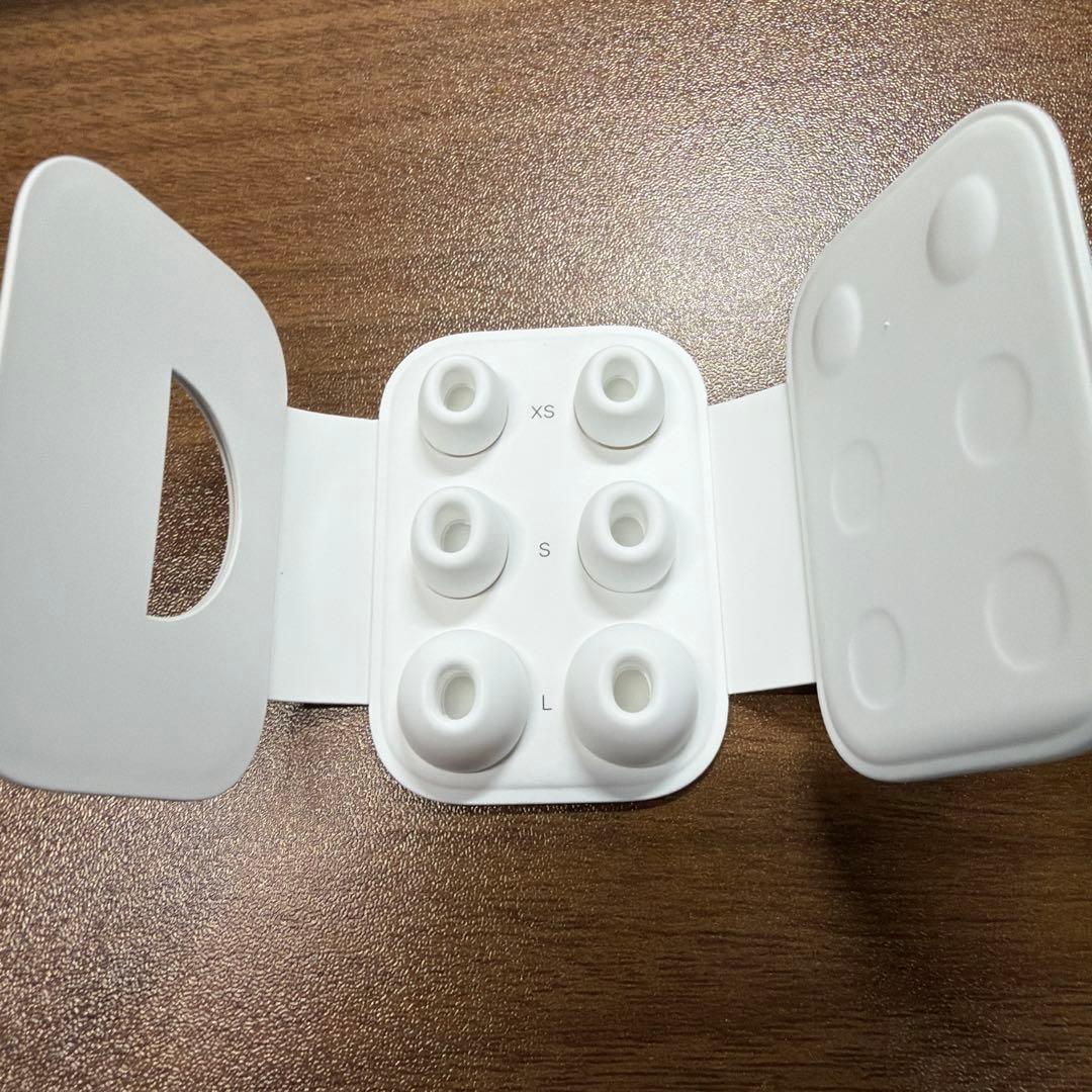 AirPods Pro A2700 (第2世代) MQD83J/A