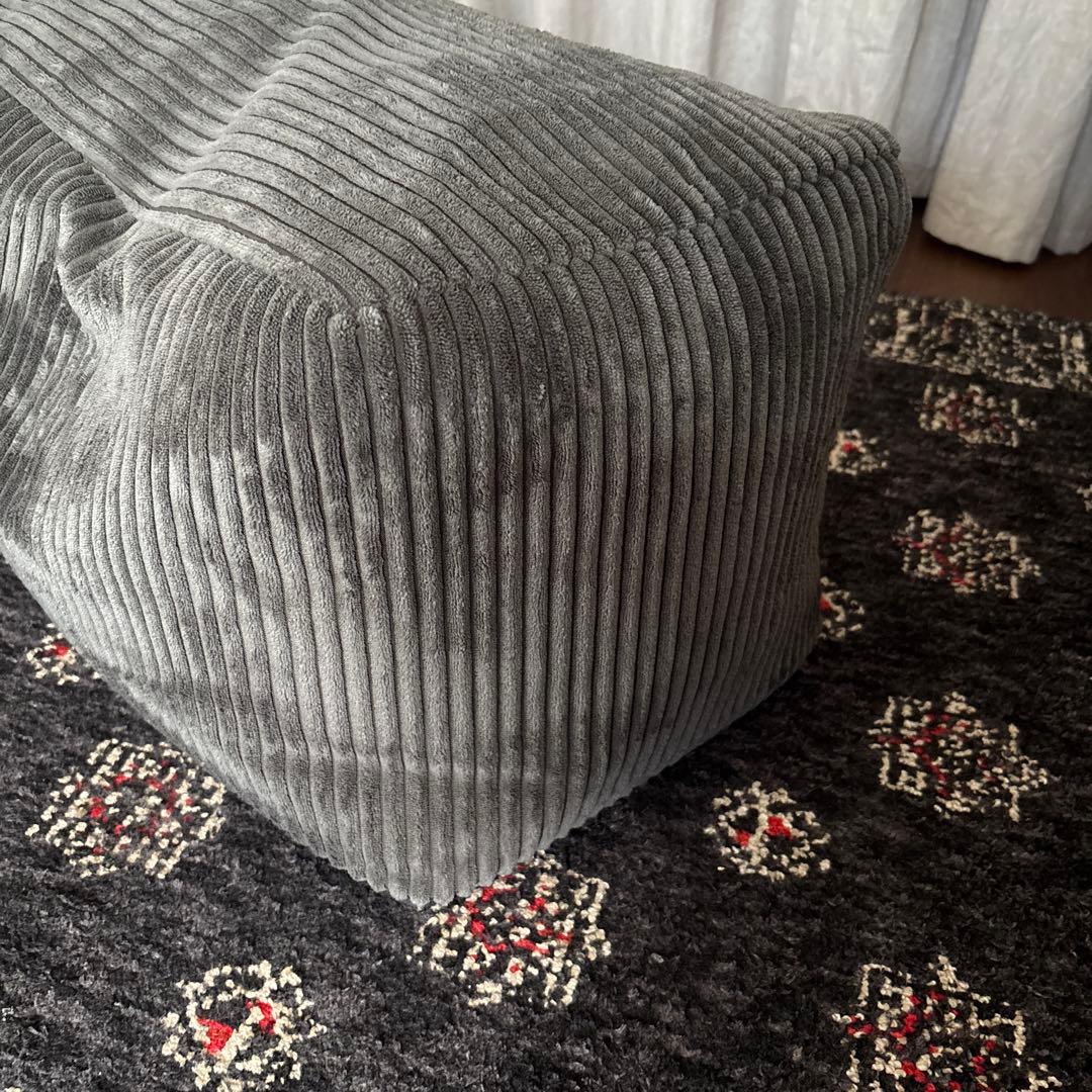 【本体出品中】ルージー　LOOSY オットマンのみ　グレー