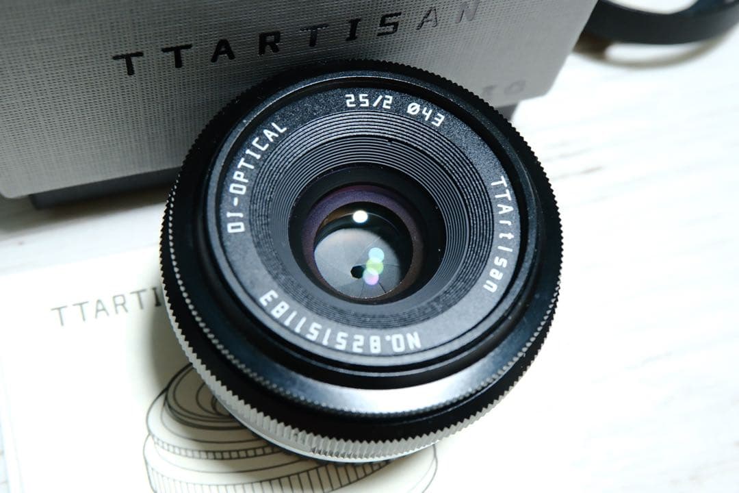 【新品級】TTArtisan 25mm f/2＆Lightやフードカバー等