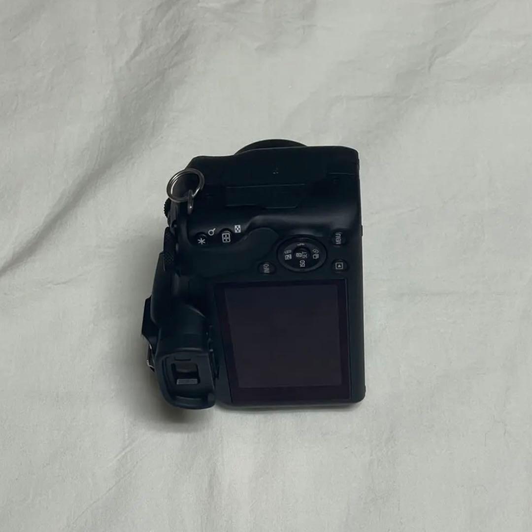 【美品】EOS R100 RF-S18-45 IS STMレンズキット