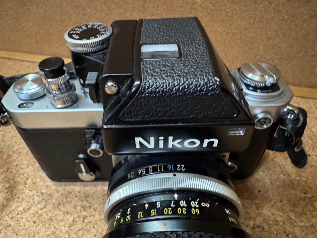 NIKON F2本体、望遠レンズ 、ストロボ セット