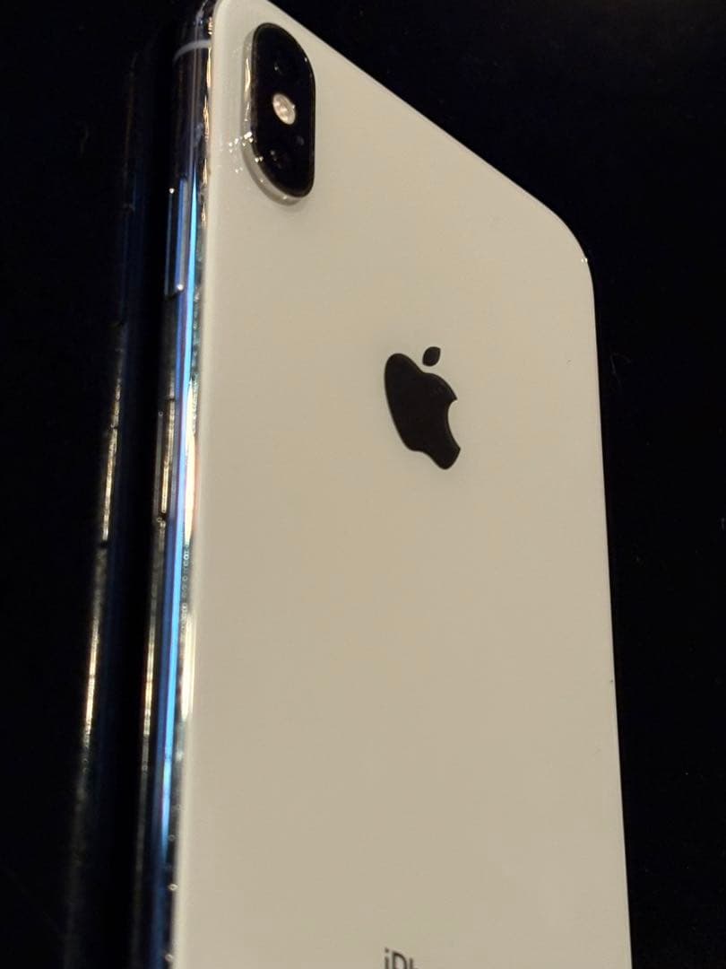 iPhone XS MAX シルバー 本体 箱付き