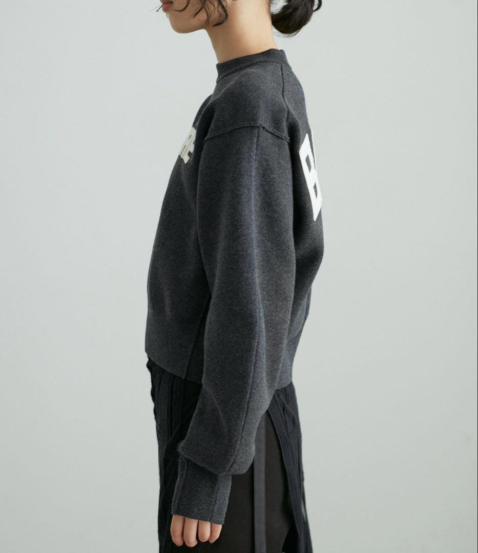 アダムエロペ　【サステナブル・洗える】フェルト刺しゅうニットプルオーバー