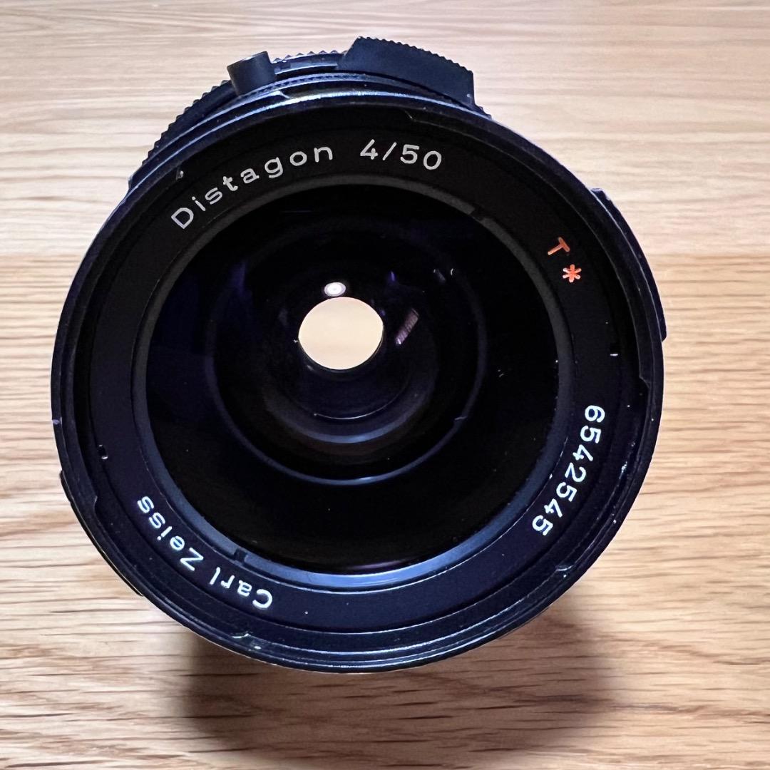 Carl Zeiss Distagon 4/50 T*レンズ（カバー付）