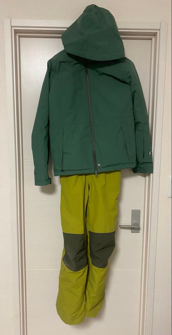 P.RHYTHM プリズム スノーボードウェア キッズウェア 上下セット160㎝