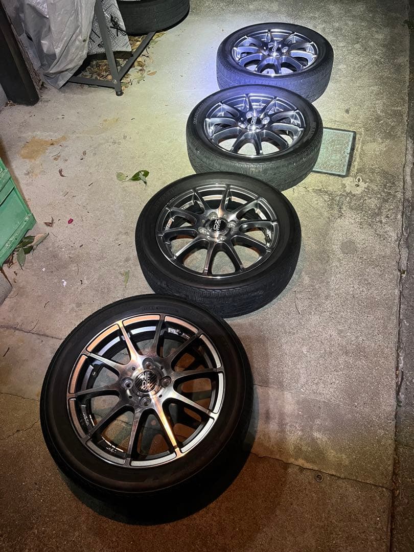 t　①このホイールを2本づつメルカリ便で安く発送用する商品