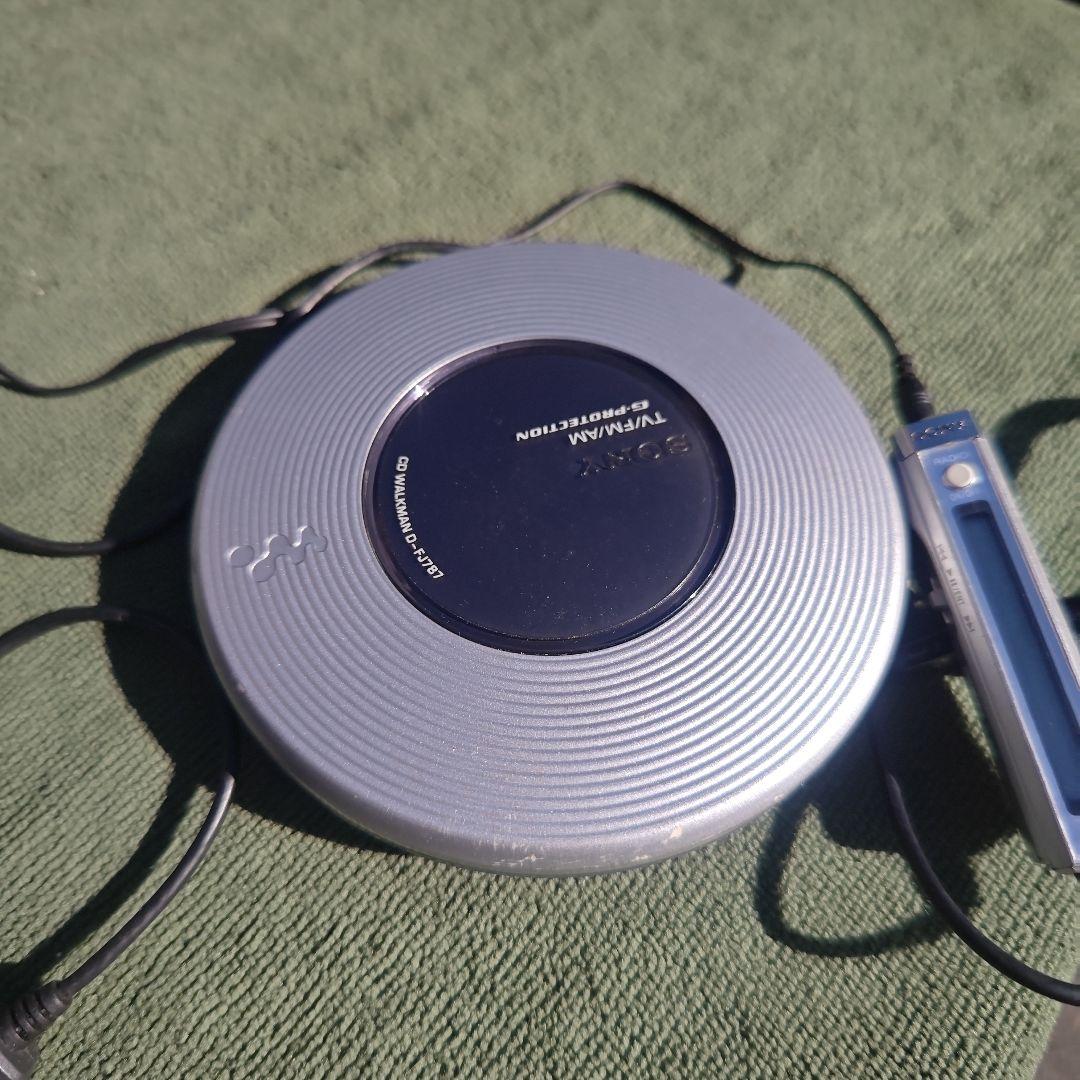 Sony ポータブルCD　TV AM FMラジオ プレーヤー D-FJ787