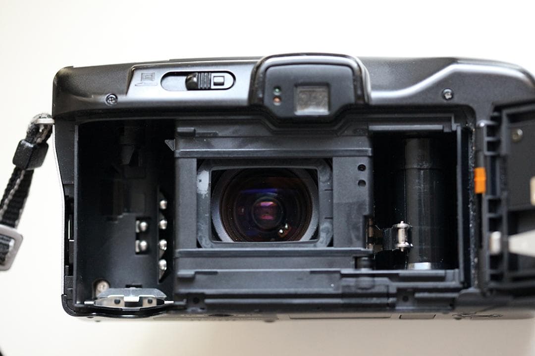 Canon Autoboy S II フィルムカメラ　Q765