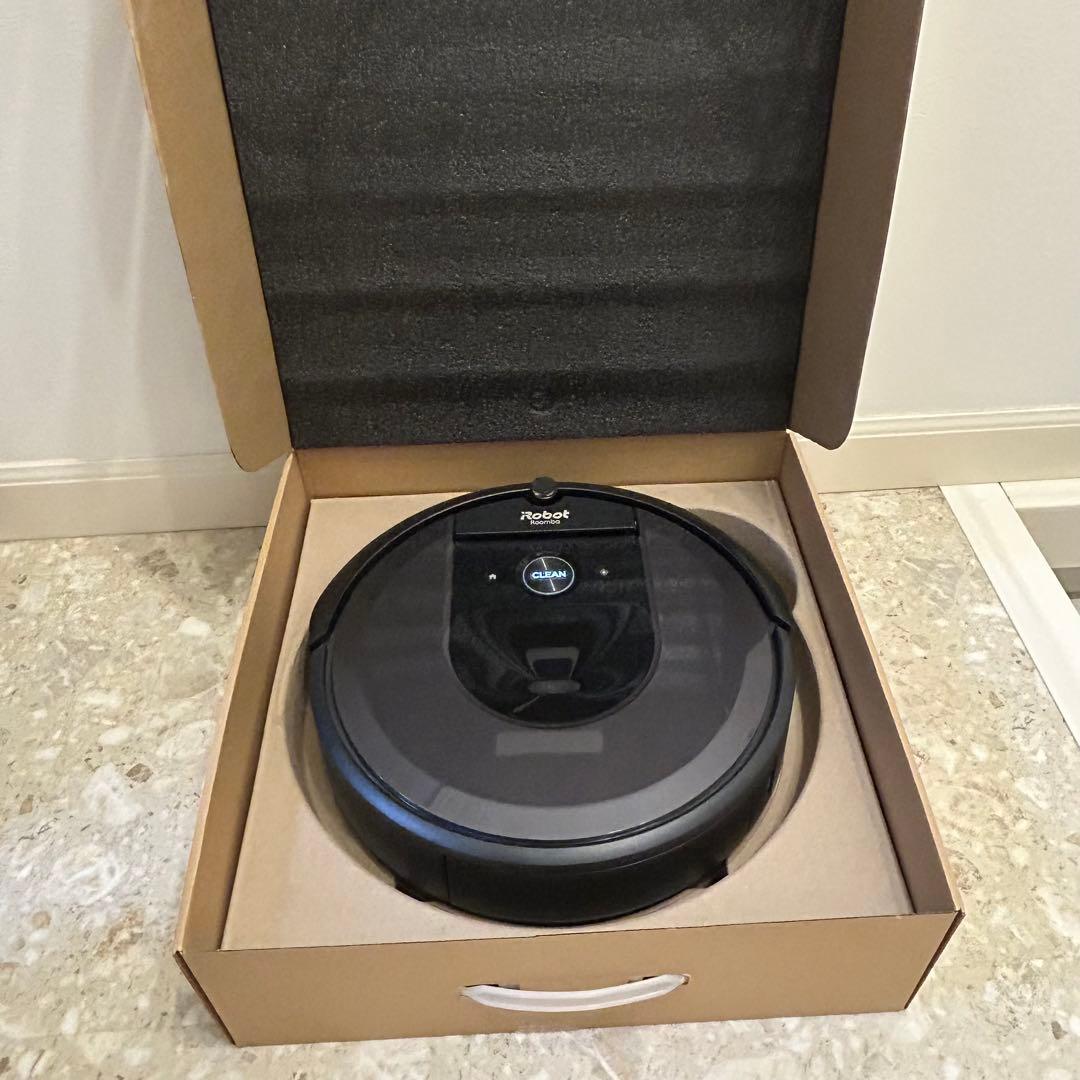 iRobot ルンバi7+ 本体、ブラーバセット