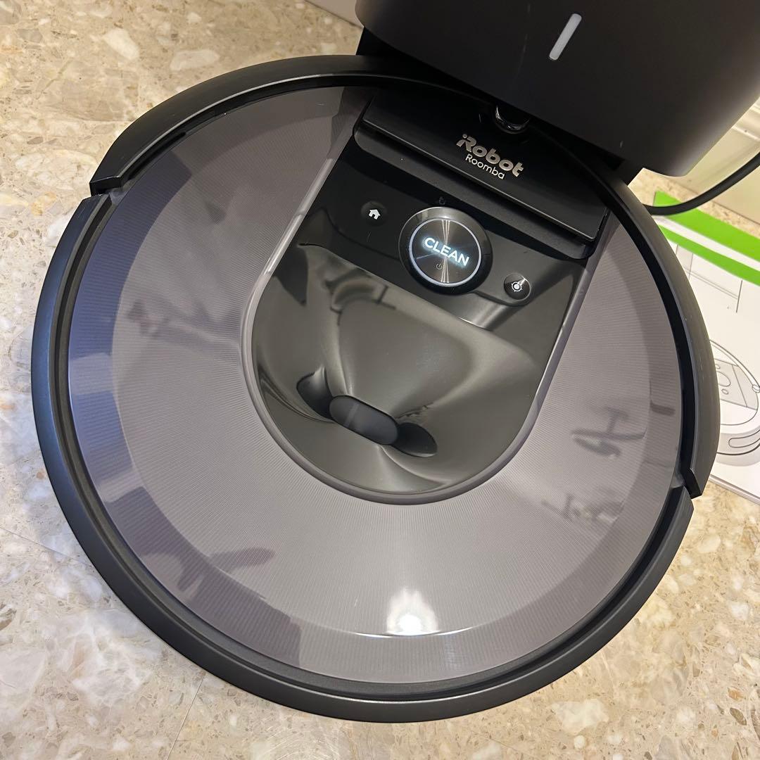 iRobot ルンバi7+ 本体、ブラーバセット