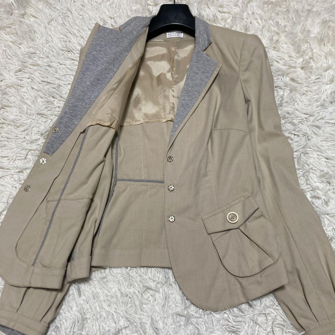美品✨ブルネロクチネリ　ラペル切り替え　テーラードジャケット　ベージュ　S